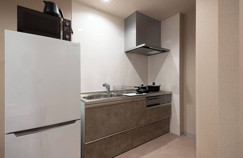 Shinmachi Apartment | Crice Hotel Shinsaibashi 502 Conveniently located 9 min walk from Shinsaibashi