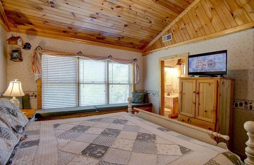 Dandridge House | Cricket Lane Cabin