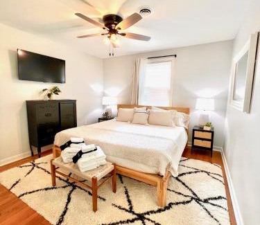 North Chesterfield House | Crieff Cottage Serene Stay With Outdoor Lounge