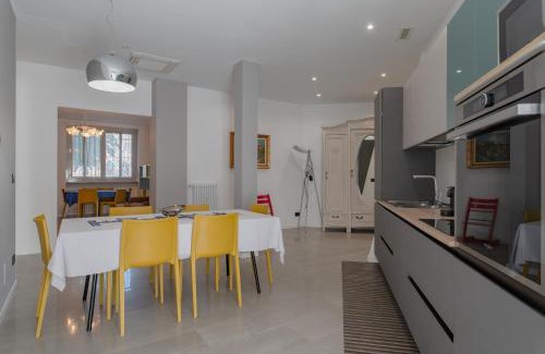 Crocetta Apartment | Crocetta, Statiuniti67 by HAPPYHOSTORINO