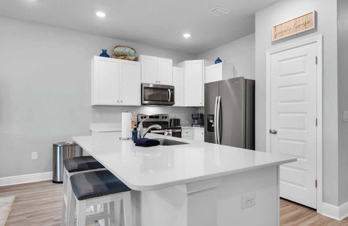 Gulf Breeze House | Cross Breeze-Gulf Brz-Nav, Beaches, Zoo, Boat Ramp