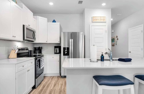 Gulf Breeze House | Cross Breeze-Gulf Brz-Nav, Beaches, Zoo, Boat Ramp