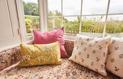 Scawton House | Crossing Cottage
