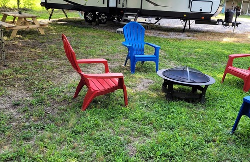 Iuka House | Crossroads to Pickwick Glamping