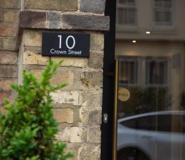 Oxford Hotel | Crown Hotel