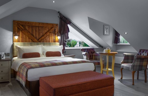 Pooley Bridge Hotel | Crown Inn at Pooley Bridge