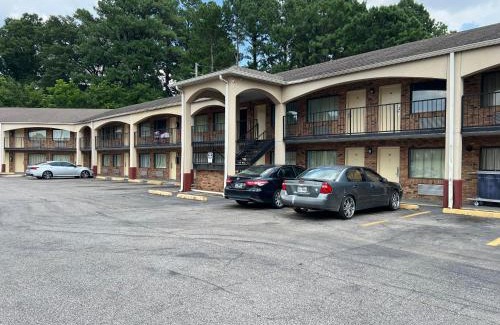 Oakville Hotel | crown inn