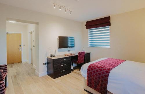 Outwell Hotel | Crown Lodge Hotel