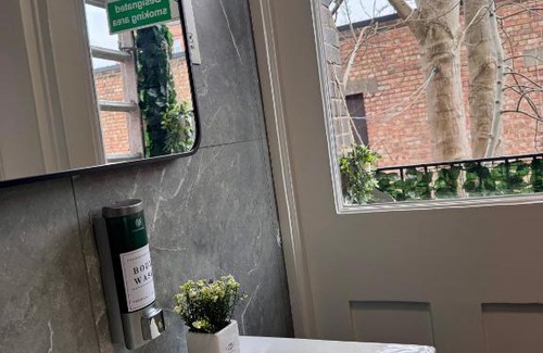 Cricklewood Apartment | Crown Terrace Apartment