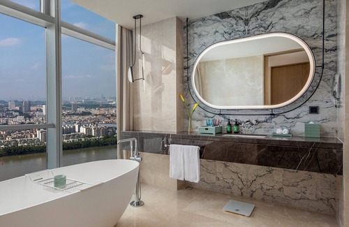 Yuexiu Hotel | Crowne Plaza Guangzhou Window Of Canton by IHG