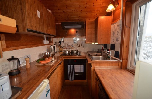 Trewarmett Apartment | Crowsnest - Overlooking Trebarwith Strand