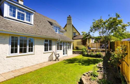 Croyde House | CROYDE HALLGREIN 4 Bedrooms
