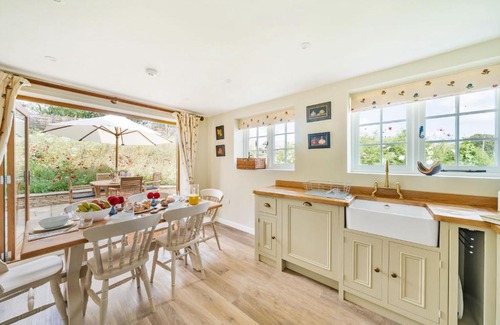 Cheselbourne House | Crumpet Cottage