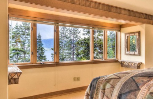 Crystal Bay House | Crystal Bay Lakeview