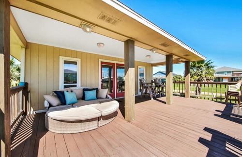 Crystal Beach House | Crystal by the Sea