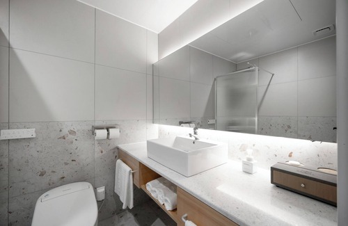 Duryu-dong Hotel | Crystal Hotel