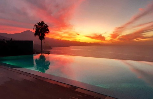 Sauzal Villa | CRYSTAL OCEAN VILLA