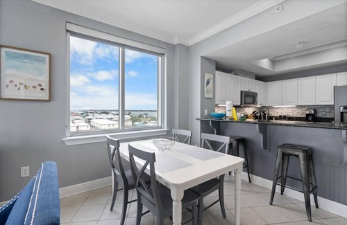 Gulf Shores Condo | Crystal Tower 709- Splash Around and Find Out! Big Savings are Here