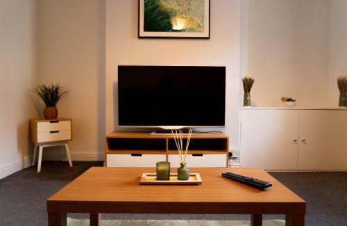 Carlisle House | CS House