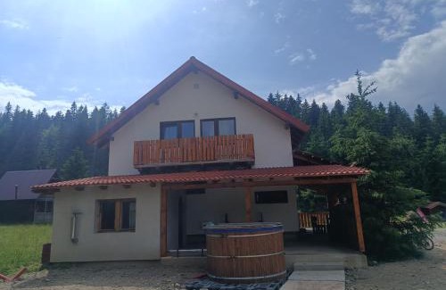 Ciumani Apartment | Csencsó Vendégház