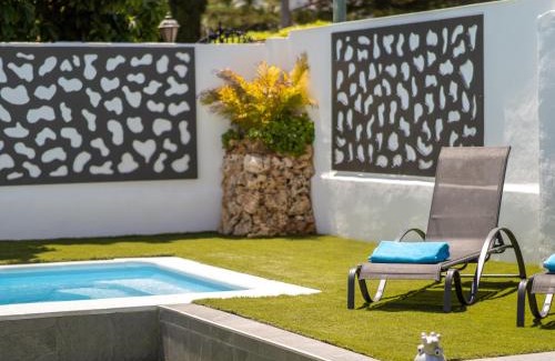 Churriana Villa | Cubo's Cozy & Modern Sol de Malaga