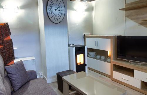 Old Town Apartment | Cuencaloft En Plaza Mayor