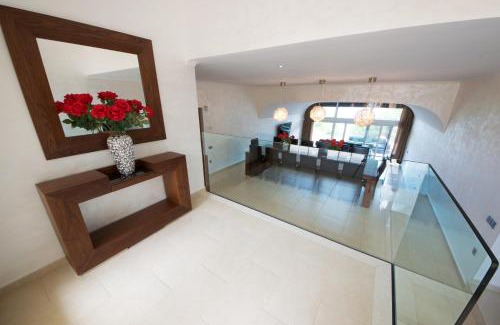 Cap Roig Villa | Cui Bono