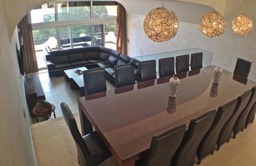 Cap Roig Villa | Cui Bono