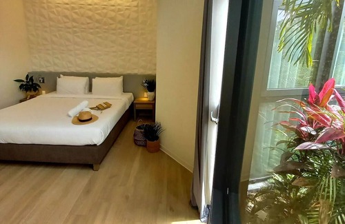 Maho Hotel | Cupecoy Coastal Stay: Swim, Snorkel & Walk to Marina Plaza