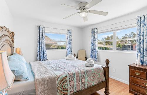 Clearwater House | Curly Sunshine Clearwater