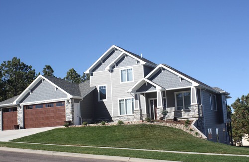 Rapid City House | Custom Built, Executive Golf Course Home