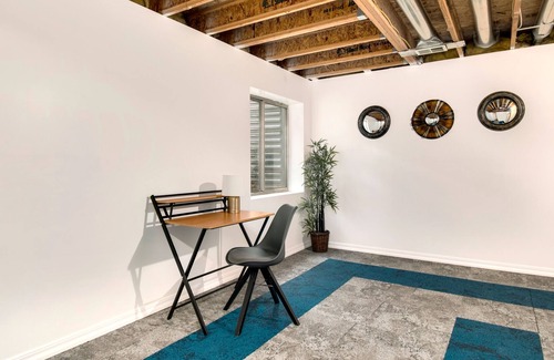 Fort Collins House | Custom Townhome, Well equipped 30+discount Stay