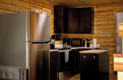 Fishhook Cabin | Cute Cabin Near Hatcher Pass