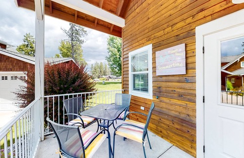 Dover Bay House | Cute, dog-friendly cabin with a large patio & fireplace - walk to river beach