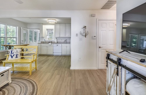 Clearwater House | Cute home in Clearwater. Community pool/tennis. 38777