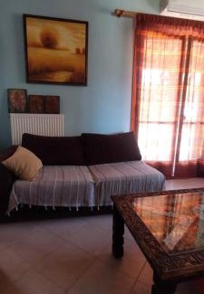 Pyrgos House | Cute House with mountain views