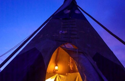 Petaca House | Cute Tipi in Tres Piedras for New Mexico Glamping Escapes
