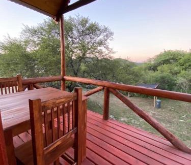 Alta Gracia Ski Chalet | CUYEN LA SERRANITA Dormi DLX Cabin para 2 Personas