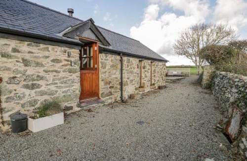 Llanfaethlu House | Cwch Gwenyn