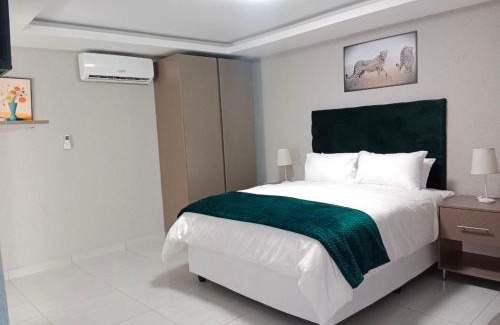 Greater Giyani Cabin | CyC Guest Lodge