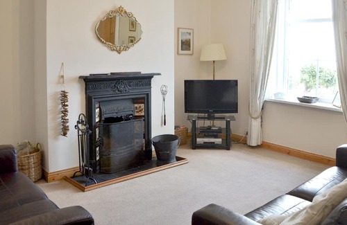 Warkworth House | Cygnet Cottage