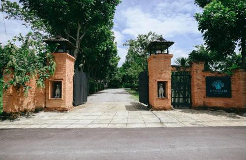 Nong Phueng Villa | Cyngam Retreat- A private pool villa with service
