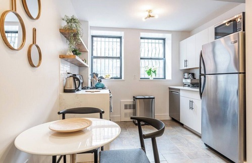 Central Park North Apartment | Cypress Court I by Rove | 2BR Harlem Apartment