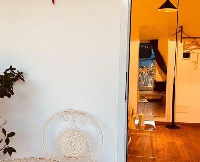 Conversano House | D'Aaragona 56