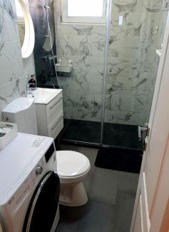 Sector 3 Apartment | D&C Studio II/Self-Check-In