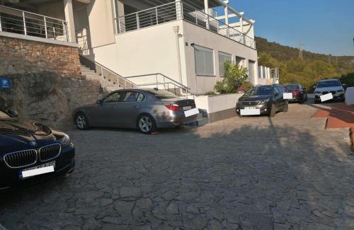 Vis Apartment | D&D Veyra apartment