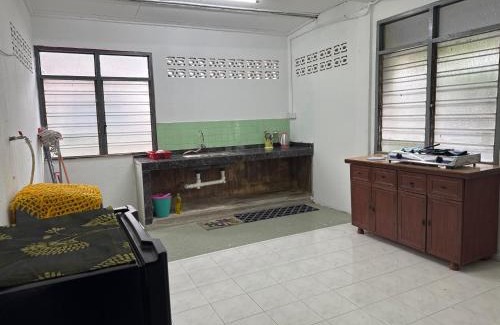 Gong Penaga House | D Inap Senja