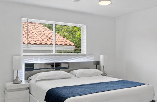 Coral Way Villa | D'Mauchi House