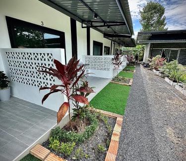 Sa Khu Hotel | Da Airport Hotel