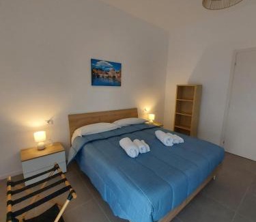 Universita Apartment | Da Ale House